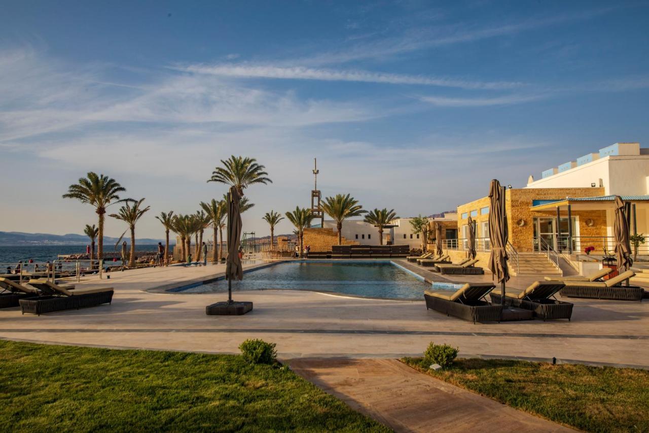 Luxotel Aqaba Beach Resort & Spa Only 15 Years Plus Bagian luar foto