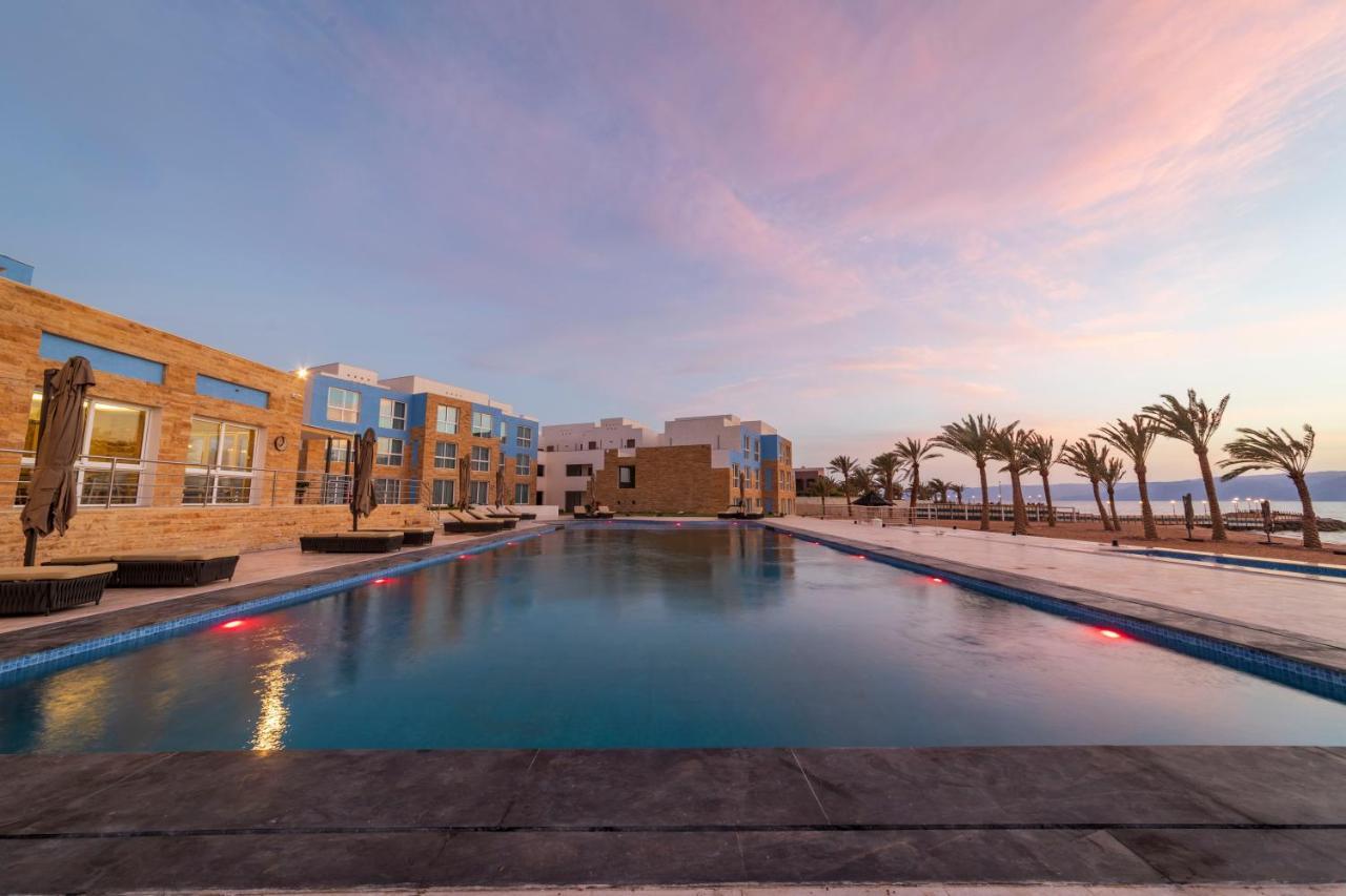Luxotel Aqaba Beach Resort & Spa Only 15 Years Plus Bagian luar foto