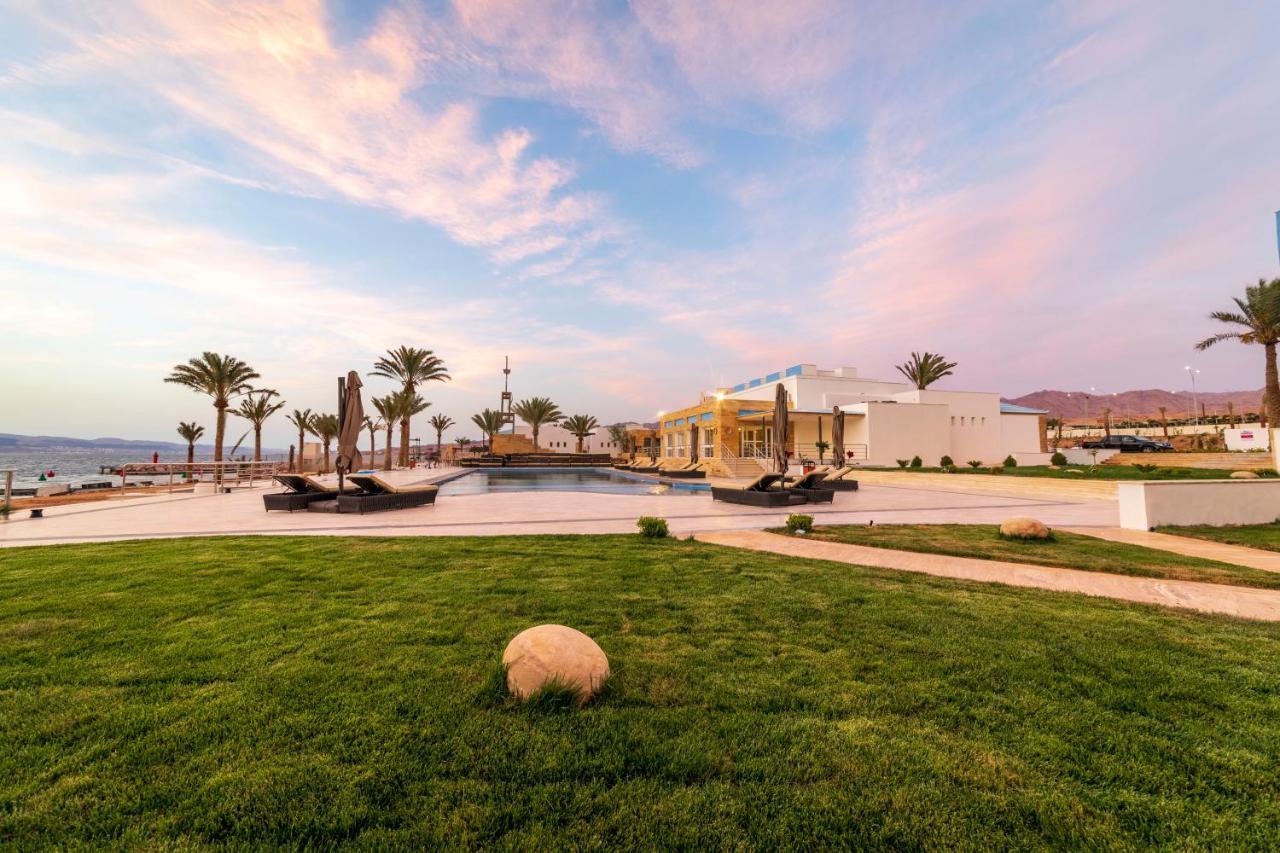 Luxotel Aqaba Beach Resort & Spa Only 15 Years Plus Bagian luar foto