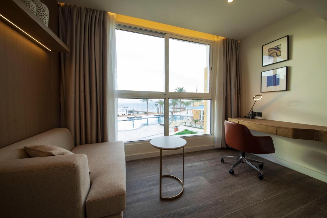 Luxotel Aqaba Beach Resort & Spa Only 15 Years Plus Bagian luar foto