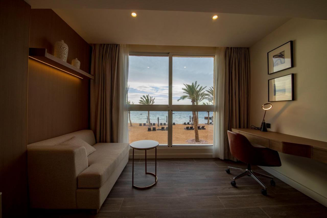 Luxotel Aqaba Beach Resort & Spa Only 15 Years Plus Bagian luar foto