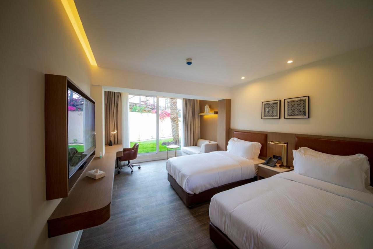 Luxotel Aqaba Beach Resort & Spa Only 15 Years Plus Bagian luar foto