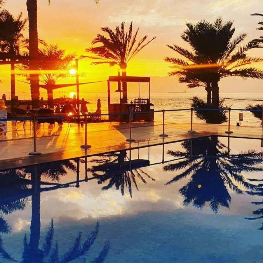 Luxotel Aqaba Beach Resort & Spa Only 15 Years Plus Bagian luar foto
