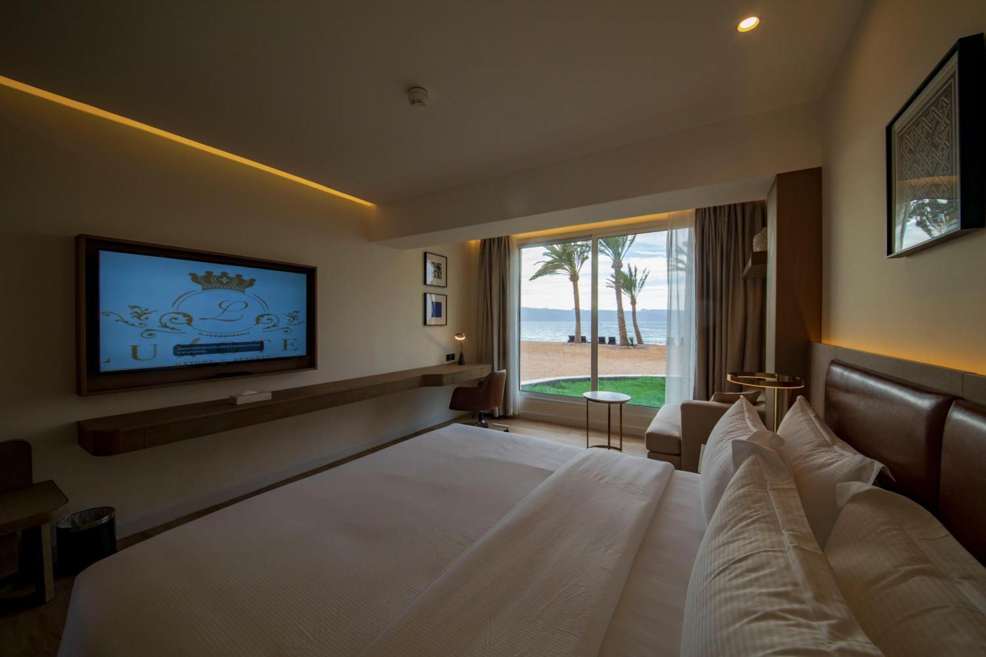 Luxotel Aqaba Beach Resort & Spa Only 15 Years Plus Bagian luar foto